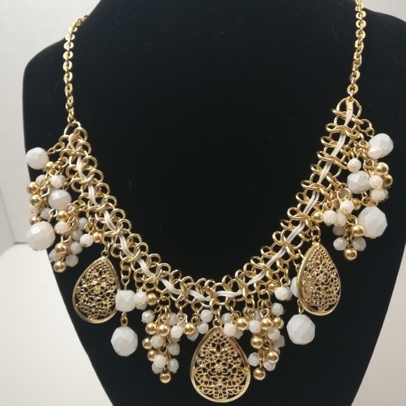 Necklace - Picture 4 of 6